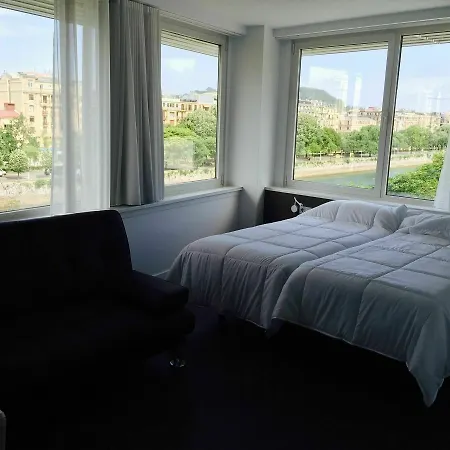 Πανσιόν Riberas Del Urumea 3*