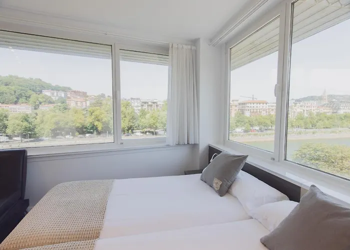 리베라스 델 우루메아 게스트하우스 3*